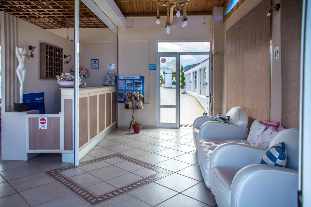 הרסוניסוס Kasapakis Hotel & Apartments מראה חיצוני תמונה