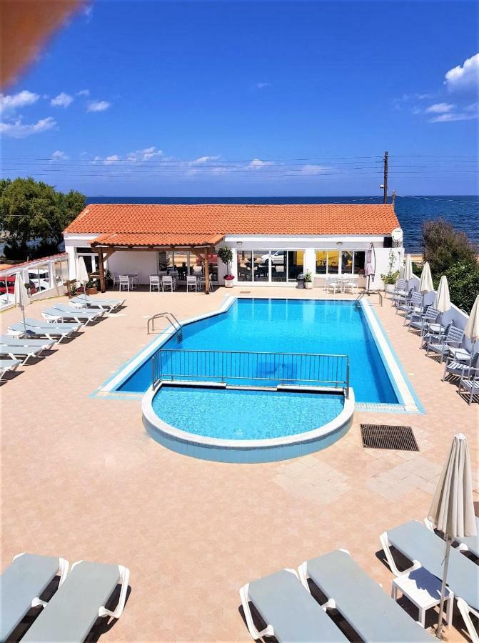 הרסוניסוס Kasapakis Hotel & Apartments מראה חיצוני תמונה