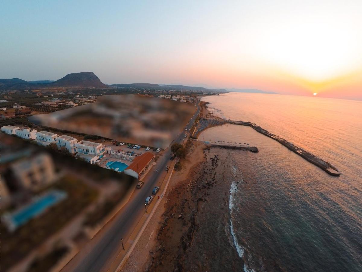 הרסוניסוס Kasapakis Hotel & Apartments מראה חיצוני תמונה
