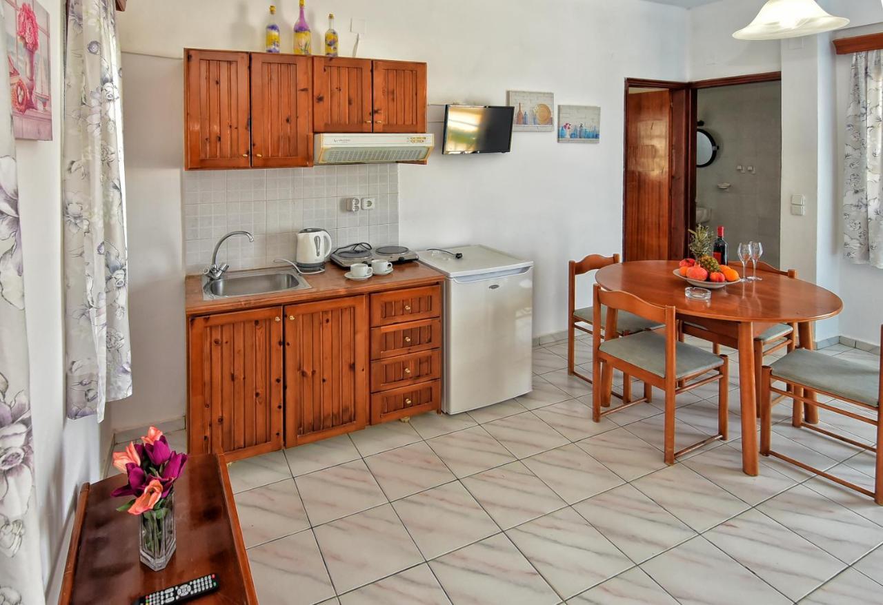 הרסוניסוס Kasapakis Hotel & Apartments מראה חיצוני תמונה
