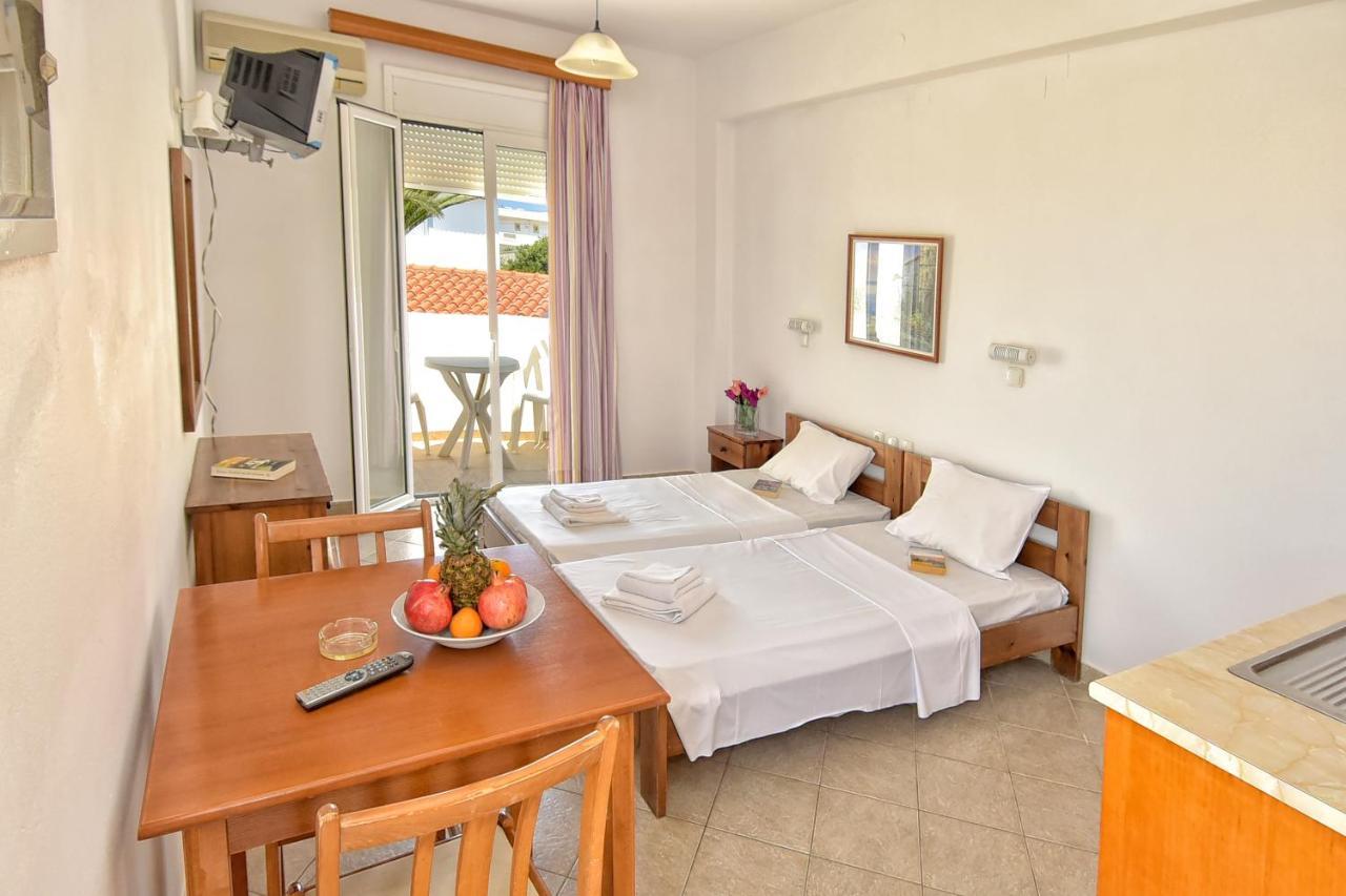 הרסוניסוס Kasapakis Hotel & Apartments מראה חיצוני תמונה