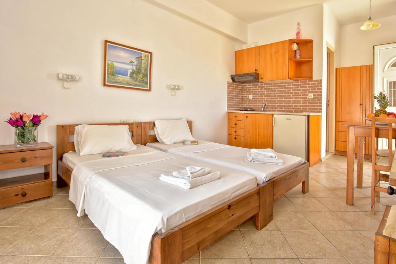 הרסוניסוס Kasapakis Hotel & Apartments מראה חיצוני תמונה