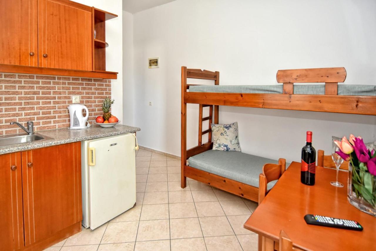 הרסוניסוס Kasapakis Hotel & Apartments מראה חיצוני תמונה